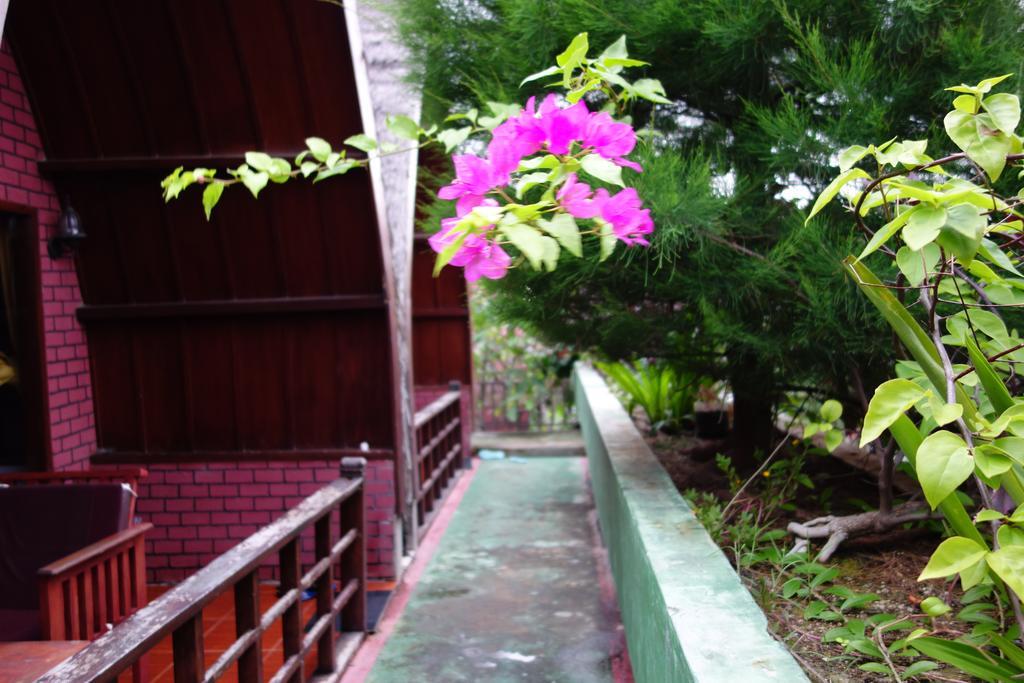 Hotel Banana Leaf Bungalow Gili Trawangan Exterior foto